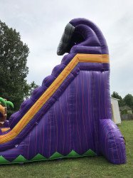 A3C2E852 B277 4D6A 99B6 6A0A21DDA7EE 1689141002 22 ft purple crush water slide